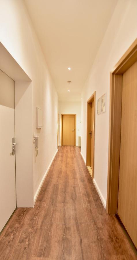 Elephant Apartment Im Kultviertel Бремерхафен Экстерьер фото